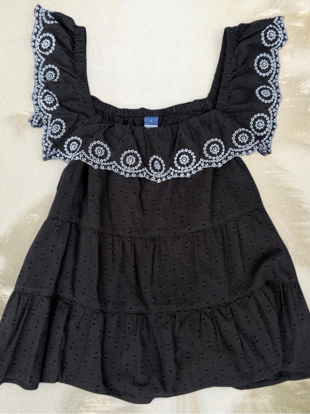 Old Navy Sleeveless Blouse (Women’s)